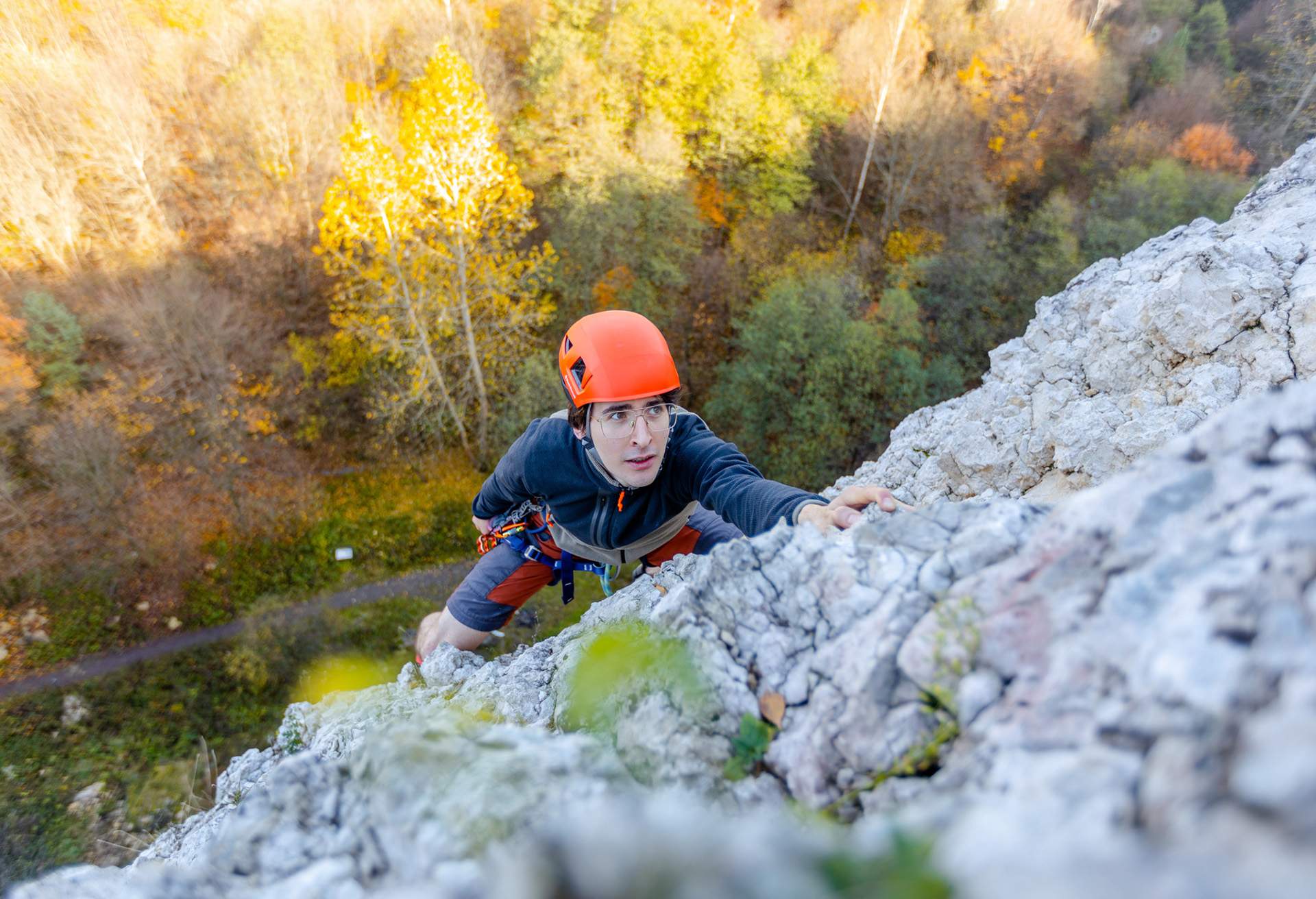 Man rock climbing at Jura Krakowsko-Częstochowska